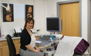 Compare Reviews, Prices & Costs of Diagnostic Imaging in Worcestershire at Baby Face 4D | M-UN1-1310