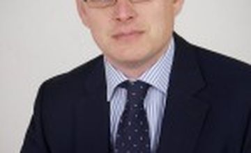 Compare Reviews, Prices & Costs of Oncology in Oxfordshire at Dr Mark Tuthill Private Oncology Clinic | M-UN1-1327