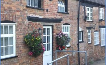 Compare Reviews, Prices & Costs of Colorectal Medicine in Oxfordshire at The Practice - The Chapel | M-UN1-1605