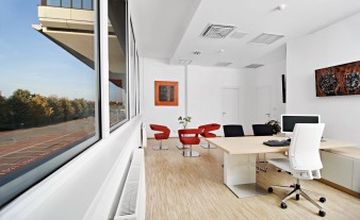 Compare Reviews, Prices & Costs of Plastic and Cosmetic Surgery in Czech Republic at Prague Medical Institute - Plastic Surgery | M-CZ1-48