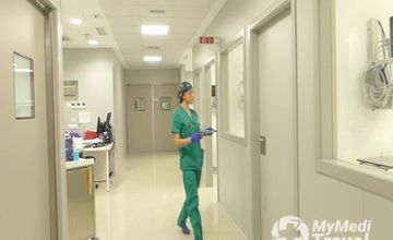 Compare Reviews, Prices & Costs of Bariatric Surgery in Spain at DR. LOPEZ CANO HOSPITAL | 4DFEE6