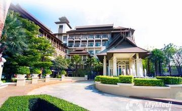 Compare Reviews, Prices & Costs of Plastic and Cosmetic Surgery in Nonthaburi at Lelux Hospital | M-NB-15