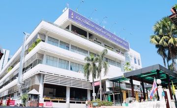 Compare Reviews, Prices & Costs of Nephrology in Khon Kaen at Khon Kaen Hospital | M-KK-6