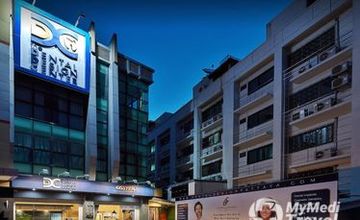 Compare Reviews, Prices & Costs of Dentistry in Pattaya at Dental Design Center Pattaya | M-PA-35