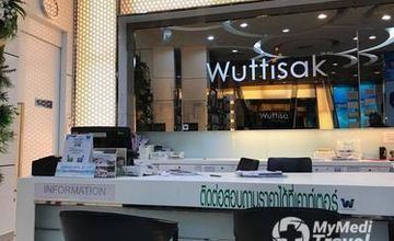 Compare Reviews, Prices & Costs of Hair Restoration in Samut Prakan at Wuttisak Clinic Mega Bangna | M-SP-27