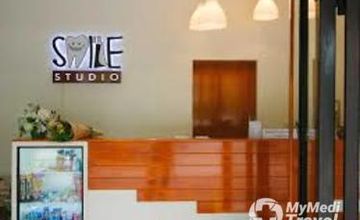 Compare Reviews, Prices & Costs of Dentistry in Udon Thani at Smile Studio | M-UT-22