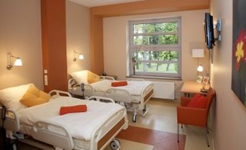 Compare Reviews, Prices & Costs of Bariatric Surgery in Poland at EMC Instytut Medyczny S.A. | M-PO12-21