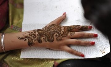 Compare Reviews, Prices & Costs of Cosmetology in West Midlands at Simis Hair and Beauty | M-UN1-2126