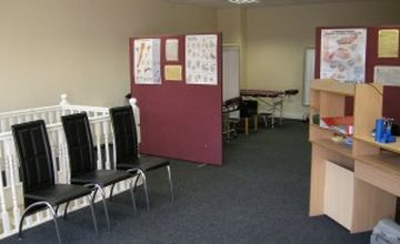 Compare Reviews, Prices & Costs of Plastic and Cosmetic Surgery in Cork at Pain Relief Laser Therapy | M-DI-113