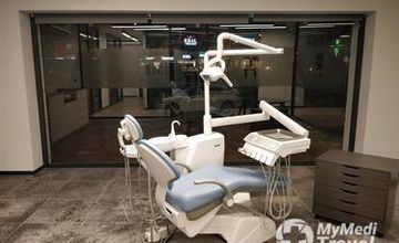 Compare Reviews, Prices & Costs of Ophthalmology in Izmir at Medlife Group | 13C3FA