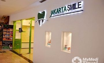 Compare Reviews, Prices & Costs of Dentistry Packages in Jakarta at Jakarta Smile - Family Dental | M-I6-179