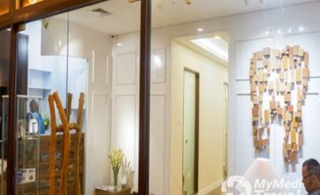 Compare Reviews, Prices & Costs of Dentistry Packages in Jakarta at Divine Dental Clinic | M-I6-181