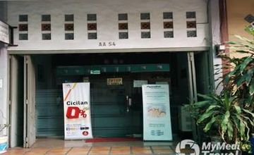 Compare Reviews, Prices & Costs of Dentistry in North Sumatra at Dentaku dental clinic | M-I33-7