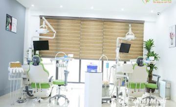 Compare Reviews, Prices & Costs of Dentistry in Ha Noi at Smile Vietnamese Dental Clinic | M-V24-35