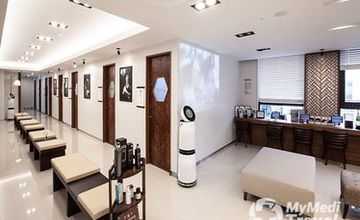 Compare Reviews, Prices & Costs of Hair Restoration in Seoul at Maxwell Hair Clinic | A3D697