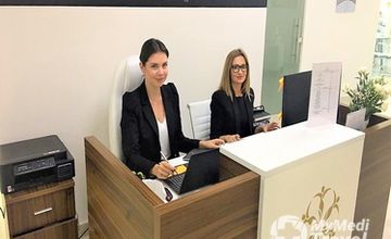 Compare Reviews, Prices & Costs of Plastic and Cosmetic Surgery in United Arab Emirates at Enfield Royal Clinic | CD5454