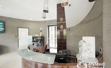 Compare Reviews, Prices & Costs of General Surgery in Poland at CORAMED Beauty Surgery | 678C24