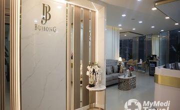 Compare Reviews, Prices & Costs of Hair Restoration in Bangkok at Bujeong Clinic Rama 9 | M-BK-2067