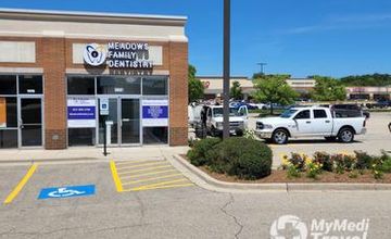 Compare Reviews, Prices & Costs of Dentistry in Chicago at Meadows Family Dentistry | 525225