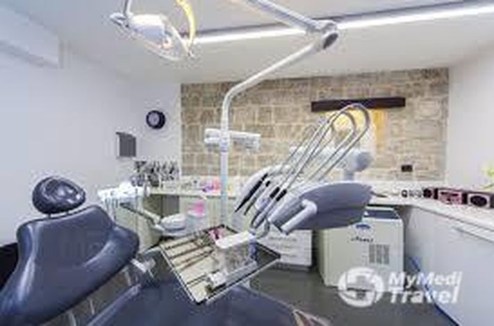 Hvar Esthetic Dental