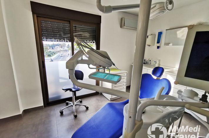 Clinica Dental Crooke & Laguna - Churriana