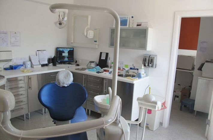 DentaBrite Clinic