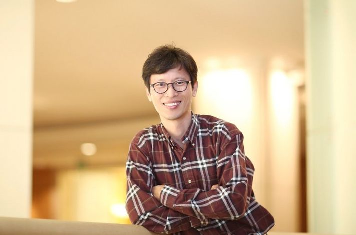 Dr. Shin-Je Lee (Dr. Momo) Hair Transplant International