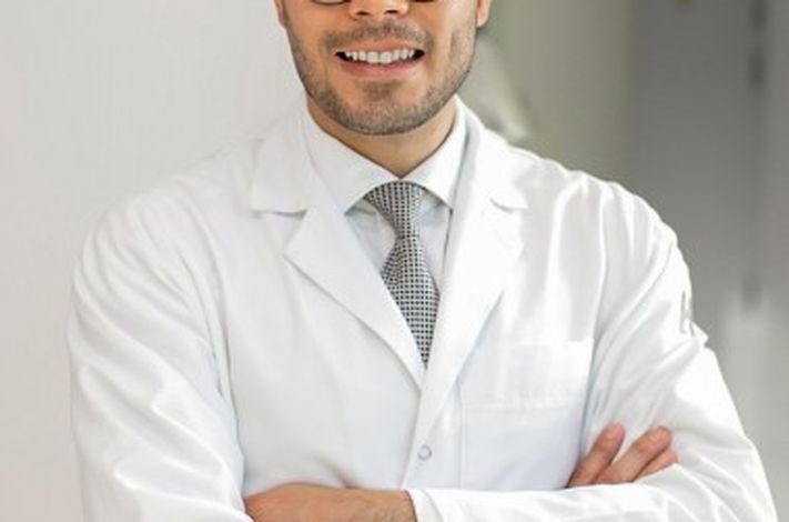 Dr. Gustavo Suarez Paez