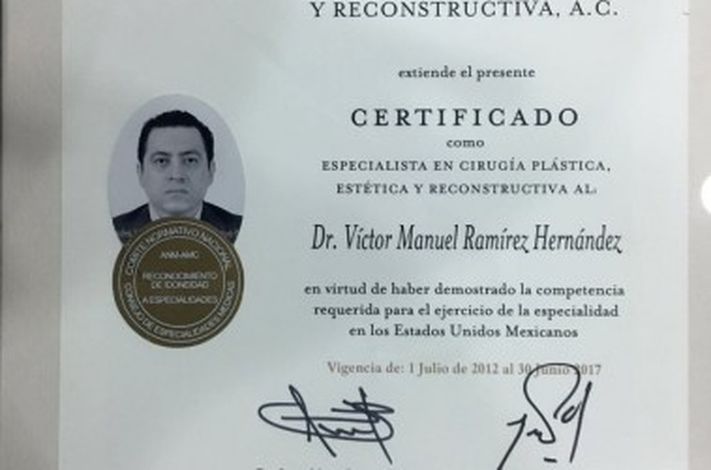 Victor Ramirez Cirujano Plástico