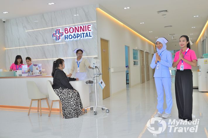 Dr. Boonchai Plastic Surgery