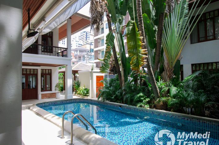 Healthi-Life Longevity Center