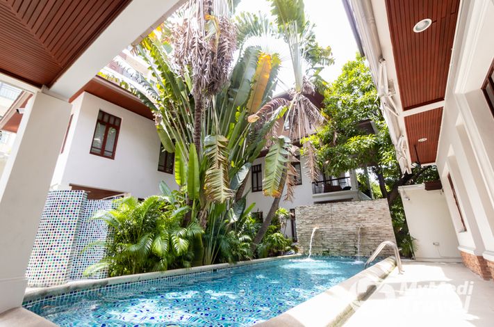 Healthi-Life Longevity Center